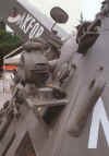 055.jpg (47405 byte)