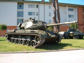 17_m47_gro_01.jpg (36861 byte)