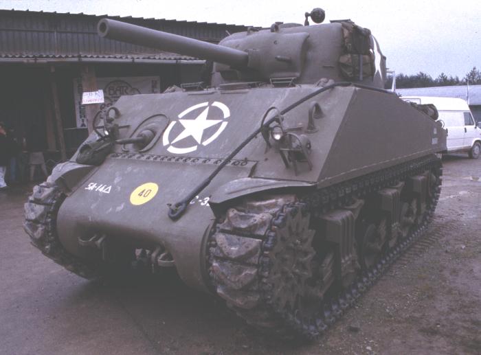 2-m4_bo.jpg (42768 byte)