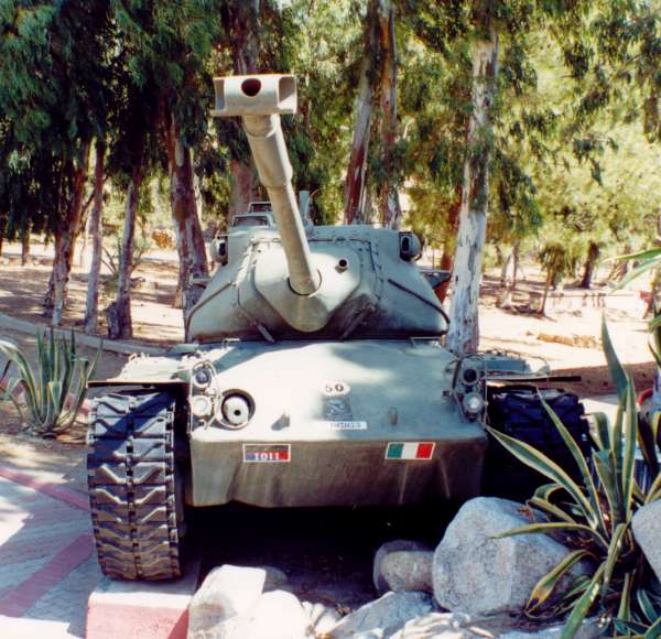 21_m47_teu_02.jpg (62496 byte)