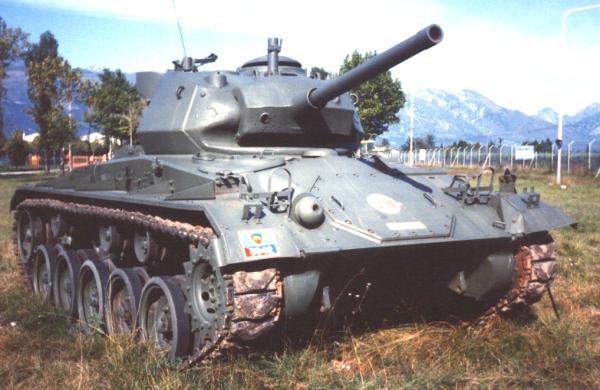 5_m24_ariete.jpg (43816 byte)