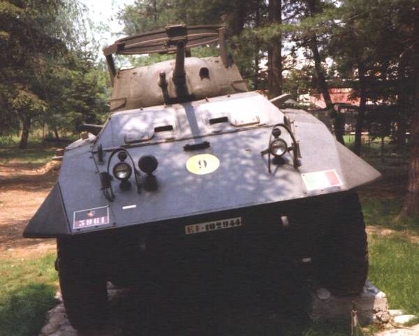 5_m8_bellin.jpg (40845 byte)