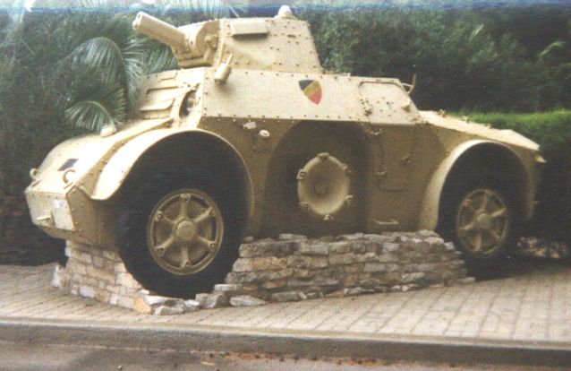 ab40_lecce.jpg (48167 byte)